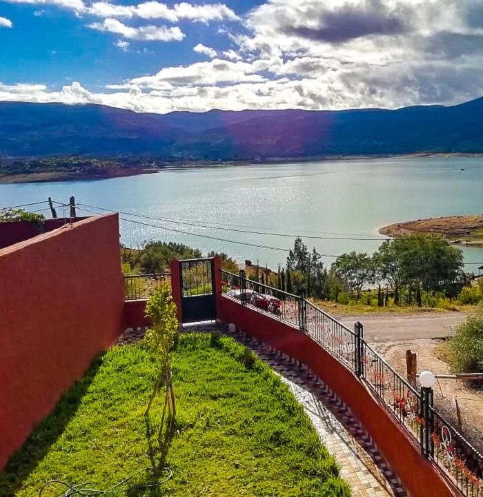 Scenic Lakeview House Near 5-Star Widian Hotel بين الويدان المظهر الخارجي الصورة